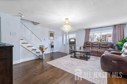 285 Water St, Perth Amboy, NJ 08861