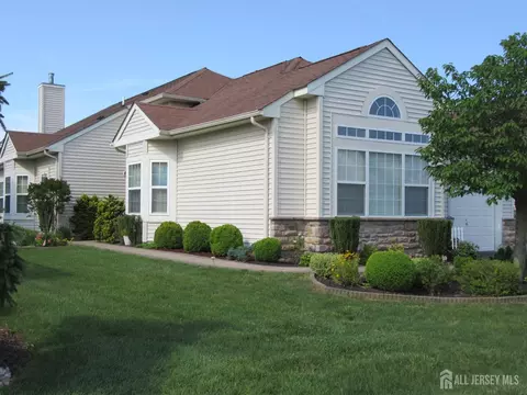 109 Tuscana Ave, Monroe, NJ 08831