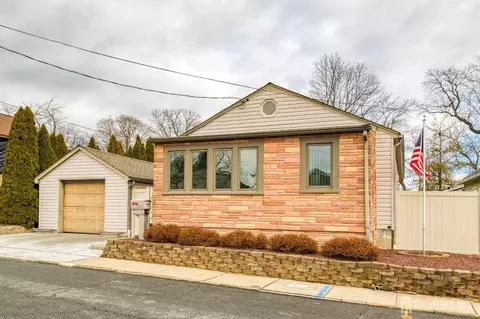 443 Highland St, South Amboy, NJ 08879