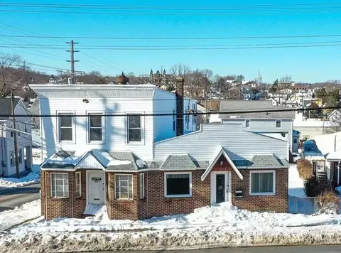 442 Bordentown Ave, South Amboy, NJ 08879