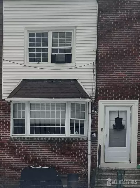 31 Bruce Park Dr, Trenton, NJ 08618