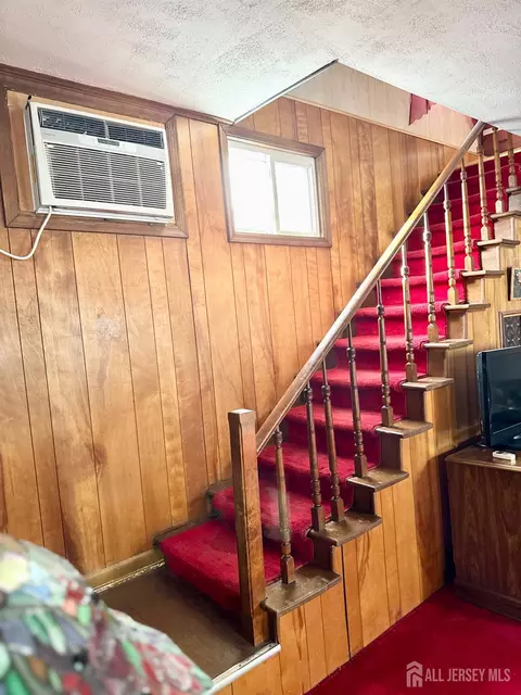 Entry Way - 107 Zoar Pl, Middlesex, NJ 08846 photo 1 of 1