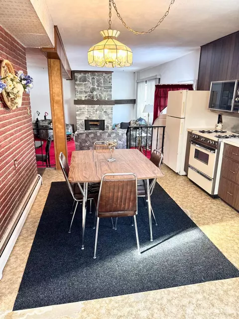 Dining - 107 Zoar Pl, Middlesex, NJ 08846 photo 1 of 1
