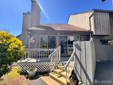 251 Gemini Dr #4A, Hillsborough, NJ 08844
