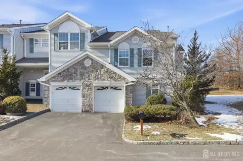 12 Rondell Ln, South Amboy, NJ 08879