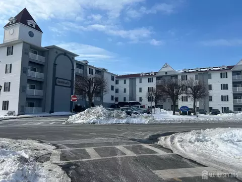 100 John T O Leary Blvd #412, South Amboy, NJ 08879