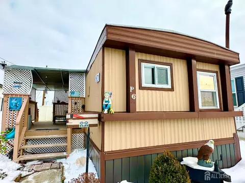 26 Dalbert St, Carteret, NJ 07008