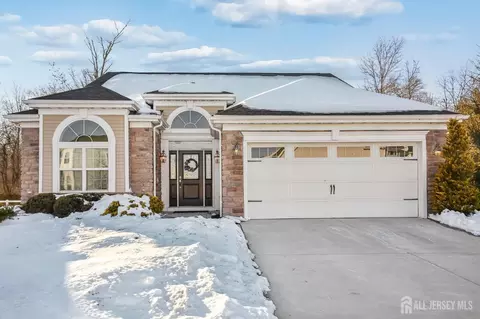 19 Davinci Dr, South Brunswick, NJ 08852