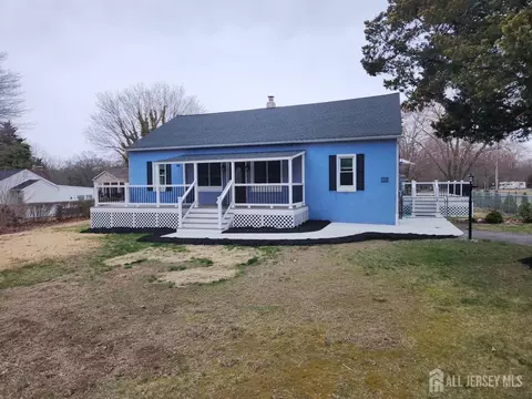 1326 Herbert Blvd, Monroe, NJ 08094