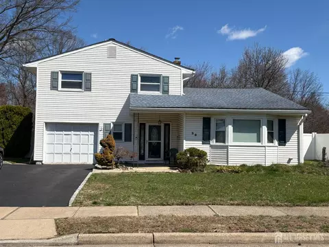 38 Karen Pl, Edison, NJ 08817
