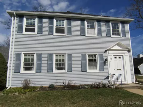 82 Dorset Ln #C, Monroe, NJ 08831