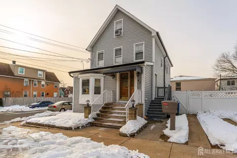 45 Leick Ave, Carteret, NJ 07008