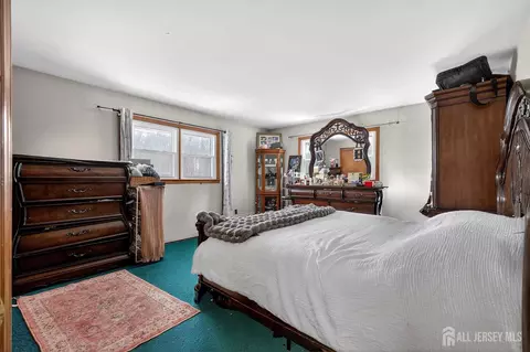 Bedroom - 6 E 2nd St, Port Reading, NJ 07064 photo 3 of 7