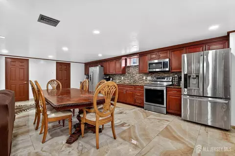 Other - 6 E 2nd St, Port Reading, NJ 07064 photo 4 of 10