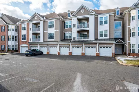 2822 Edward Stec Blvd, Edison, NJ 08837
