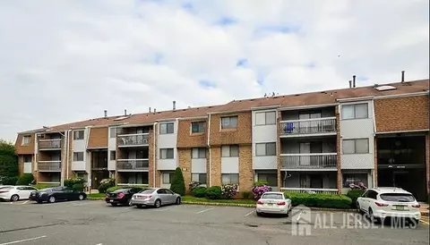 513 Edison Glen Ter, Edison, NJ 08837
