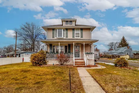 484 Old Post Rd, Edison, NJ 08817
