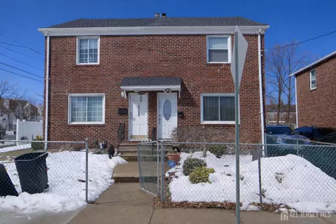 168 Fulton St, New Brunswick, NJ 08901
