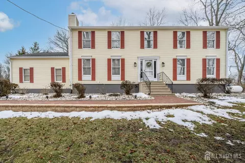 108 Bordentown Georgetown Rd, Chesterfield, NJ 08515