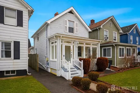 16 Steiner Pl, North Plainfield, NJ 07060