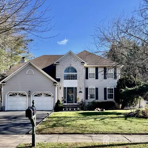 33 Bennett Rd, Matawan, NJ 07747