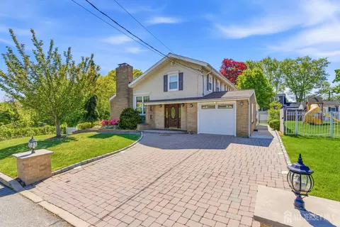 115 Madison St, South Amboy, NJ 08879