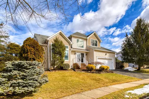 20 Nelson Dr, Milltown, NJ 08850