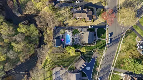 View/Area - 151 Beechwood Ave, Middlesex, NJ 08846 photo 2 of 5