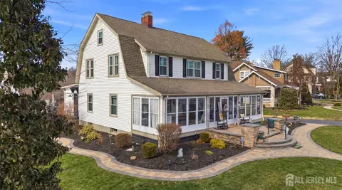 Exterior - 151 Beechwood Ave, Middlesex, NJ 08846 photo 4 of 8