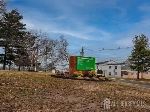 Other - 2 Garfield Park, Edison, NJ 08837 photo 10 of 11