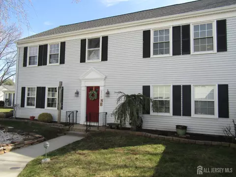 538 Sutton Way #N, Monroe, NJ 08831