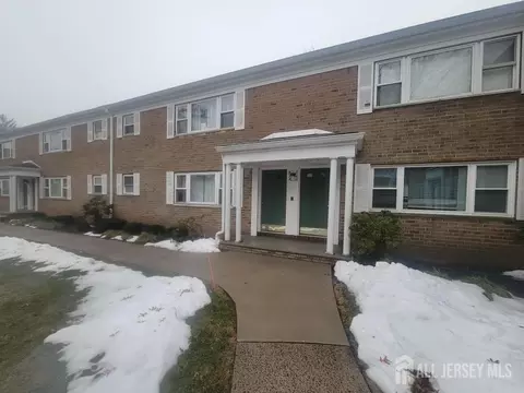 26 Judson St #3, Edison, NJ 08837