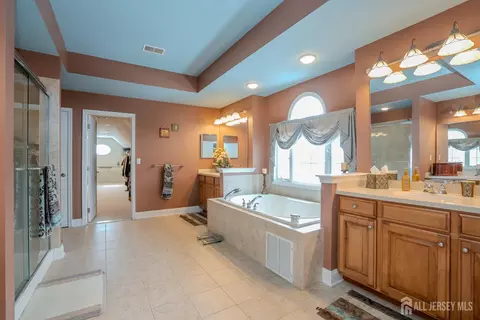 Bath - 2 Rustic Ct, Monroe, NJ 08831 photo 1 of 5