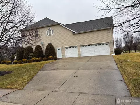 Exterior - 2 Rustic Ct, Monroe, NJ 08831 photo 11 of 11