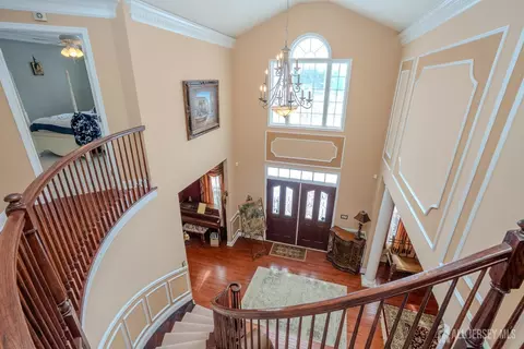 Entry Way - 2 Rustic Ct, Monroe, NJ 08831 photo 7 of 9