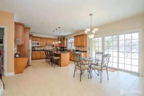 Kitchen - 2 Rustic Ct, Monroe, NJ 08831 photo 1 of 4