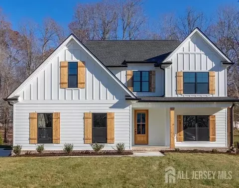 265 Plainfield Rd, Edison, NJ 08820