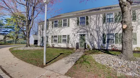 636 Yale Way #O, Monroe, NJ 08831