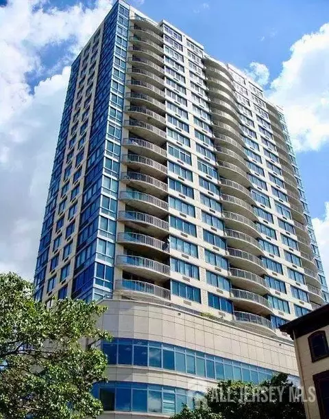 1 Spring St #1902, New Brunswick, NJ 08901