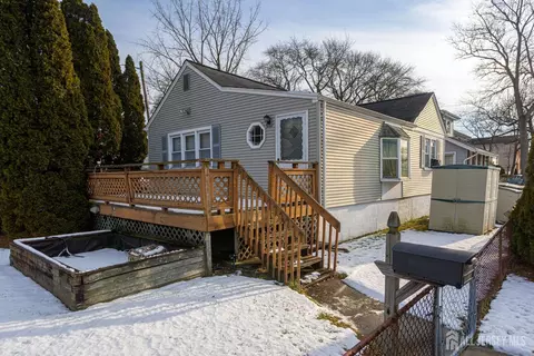 729 Cliffwood Ave, Keyport, NJ 07735