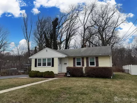 255 Harding Blvd, Matawan, NJ 07747