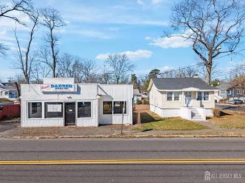 294 Devoe Ave, Spotswood, NJ 08884