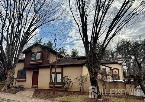401 Sayre Dr, Princeton, NJ 08540