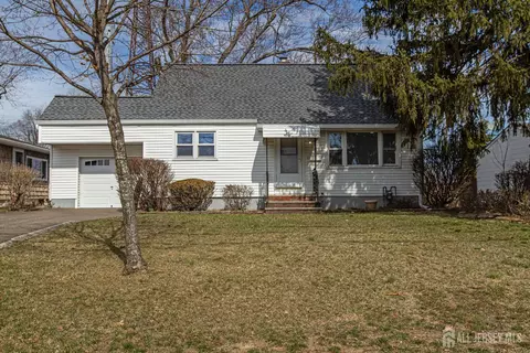 12 N Pennington Rd N, New Brunswick, NJ 08901