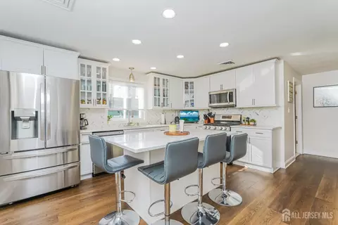 704 Huff Ave, Manville, NJ 08835