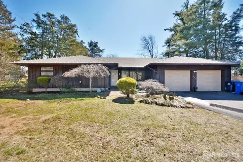 620 S Randolphville Rd, Piscataway, NJ 08854