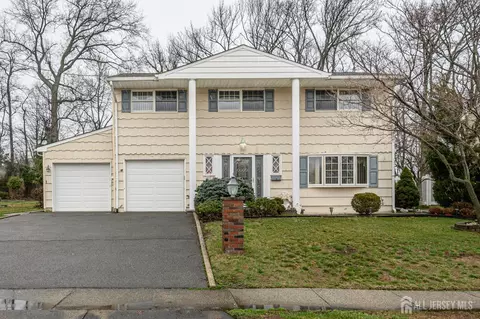 69 Stanford Ave, Colonia, NJ 07067