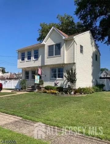 130 Loretta St, Hopelawn, NJ 08861