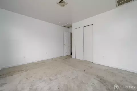 Bedroom - 9 Southfork Dr, Jackson, NJ 08527 photo 2 of 5
