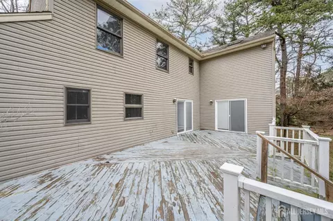 Exterior - 9 Southfork Dr, Jackson, NJ 08527 photo 2 of 10